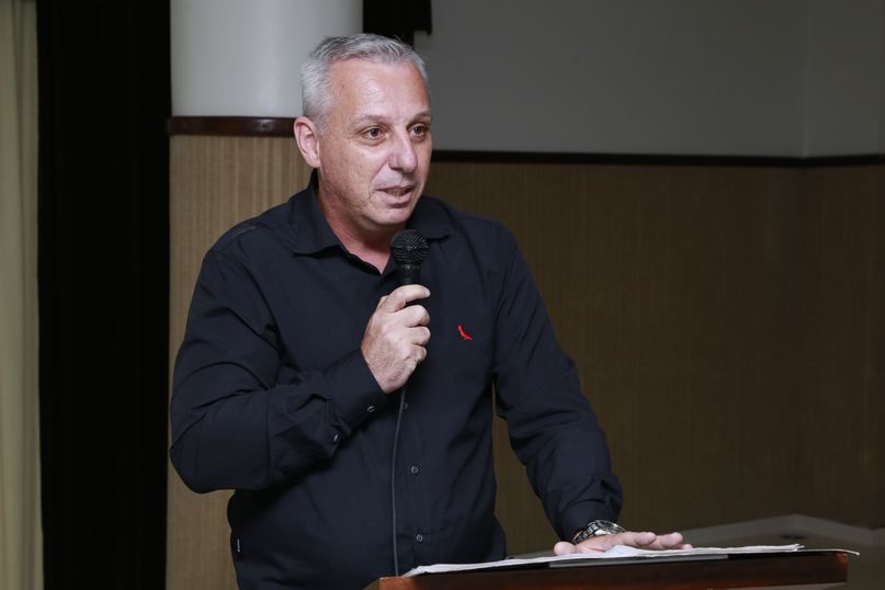 Coordenador do mestrado Profissional em Plantas Medicinais e Fitoterápicos na Atenção Básica, professor Emerson Botelho