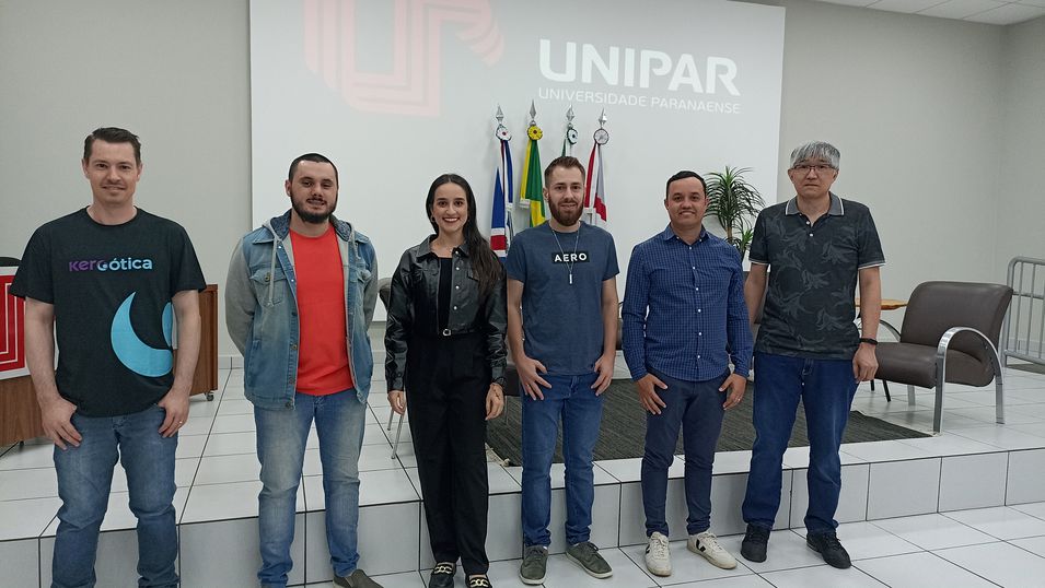 Curso de Análise e Desenvolvimento de Sistemas promove Fórum do Egresso.