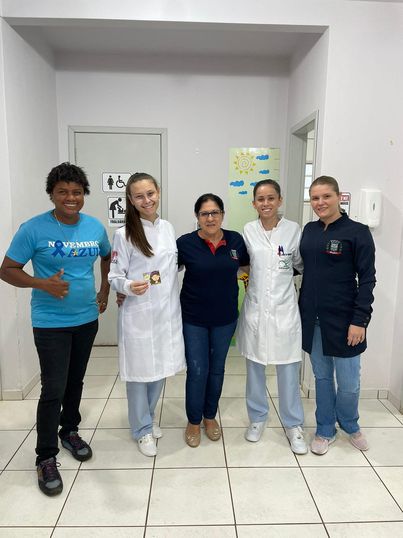 Enfermagem promove campanha de prevenção em conscientização para mulheres.