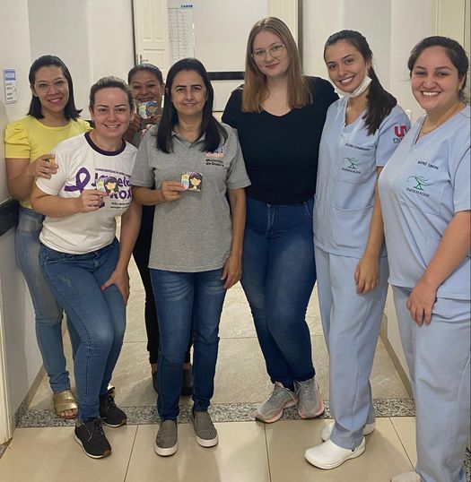 Enfermagem promove campanha de prevenção em conscientização para mulheres.