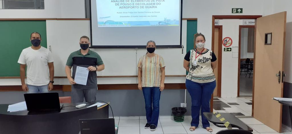 Gratidão. Sentimento é compartilhado entre professores e alunos ao final das apresentações