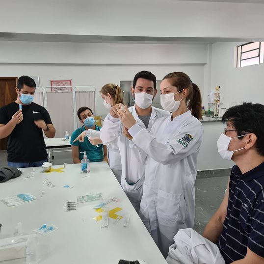 Cirurgiões-dentistas do munícipio estão aptos a auxiliar na vacinação contra a Covid e Influenza