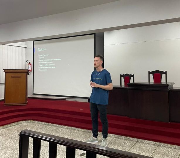 Unipar sedia encontro de desenvolvedores do Paraná.