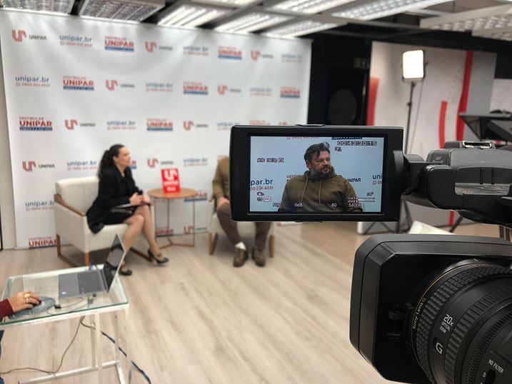 Live sobre o projeto de Richard, transmitida pela TV+ Unipar
