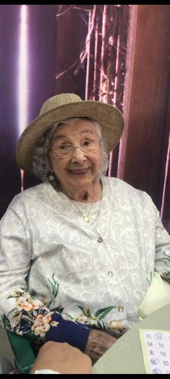 96 anos de dona Odethe Oliveira
