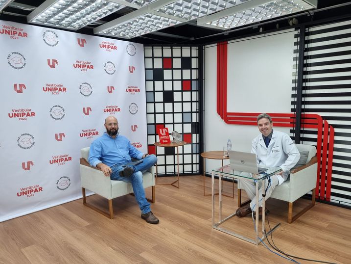 Unipar promove palestra alusiva à campanha Novembro Azul.