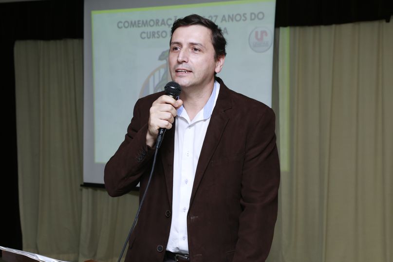 Diretor geral da Unipar, professor Luiz Rômulo Alberton