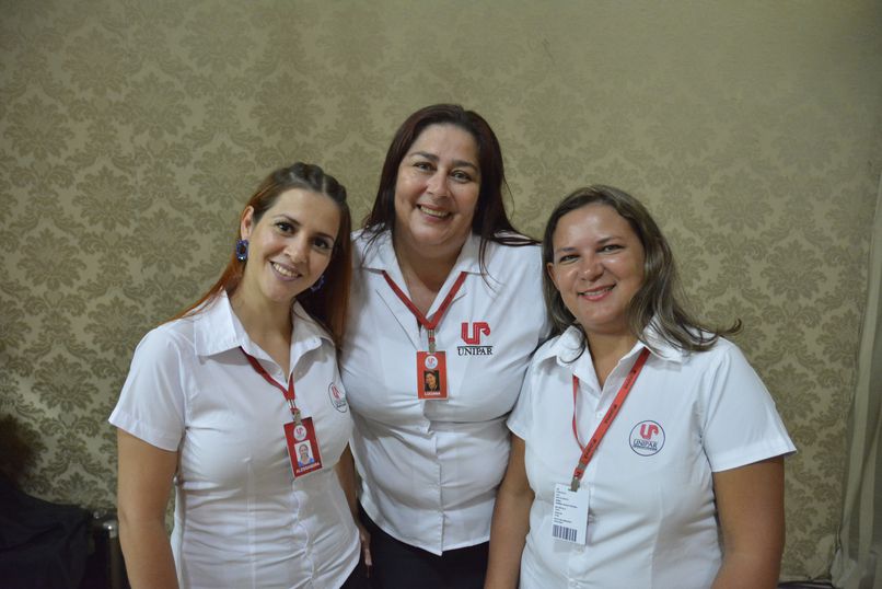 Cena da colação de grau em Guaíra da turma de Direito