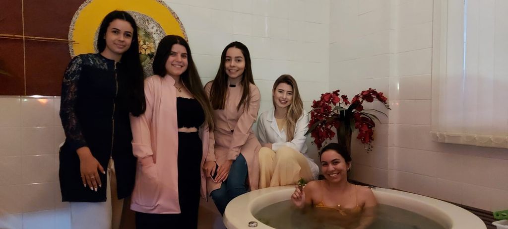 Estética e Cosmética finaliza atividades de Terapias Alternativas e Técnicas de Spa.